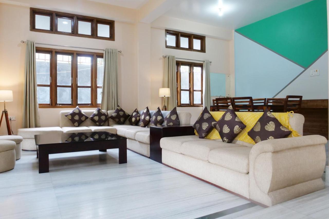 Joy'S Bnb Imphal Exteriör bild