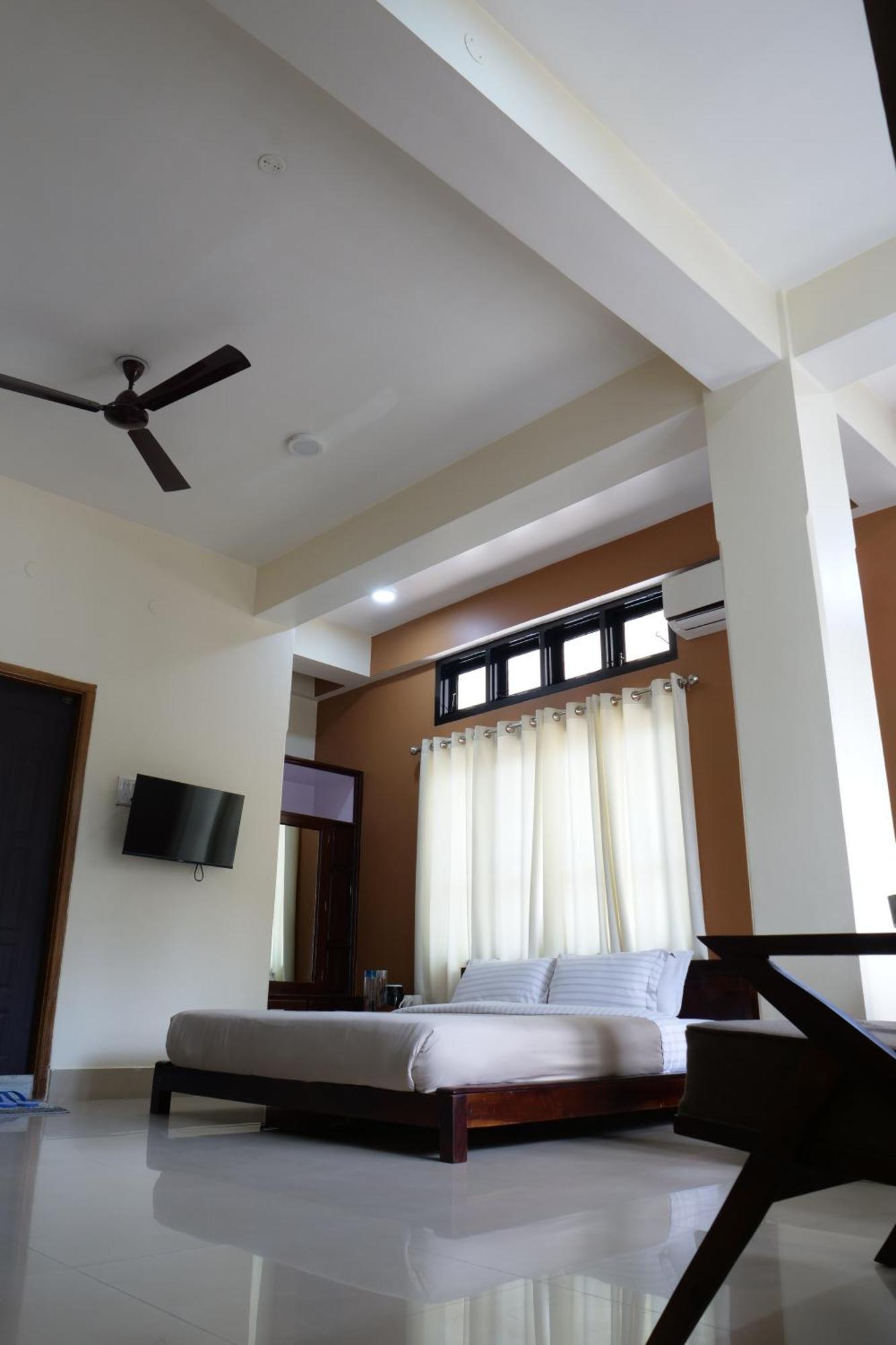 Joy'S Bnb Imphal Exteriör bild